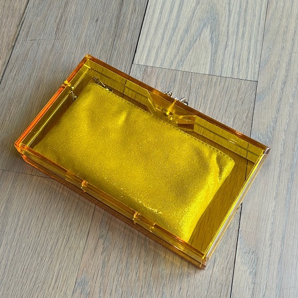 CHARLOTTE OLYMPIA YELLOW ACRYLIC TRANSPARENT BOX BAG - Picture 2 of 12
